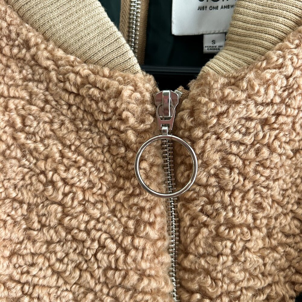 REVOLVE X J.O.A. Colorblock Teddy Faux Fur Jacket In Beige‎ & Forest SZ Small - Picture 10 of 11
